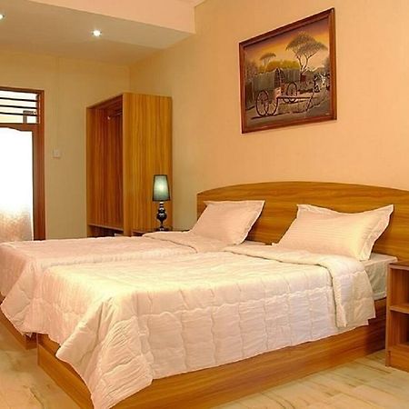 Auberge Le Rajah Bed & Breakfast Quatre Bornes Dış mekan fotoğraf